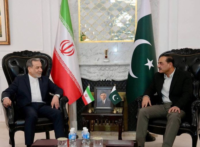 Pakistan’s Efforts Help Advance Iran-US Talks, Says Abbas Araghchi