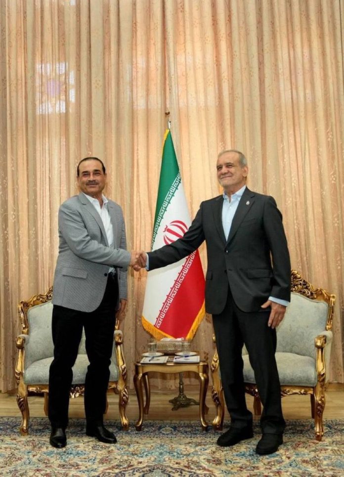Field Marshal Asim Munir Meets Iranian President Masoud Pezeshkian in Tehran