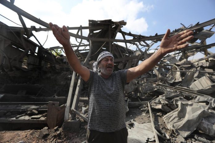 Israeli Airstrike in Southern Lebanon Kills Two, Injures Several
